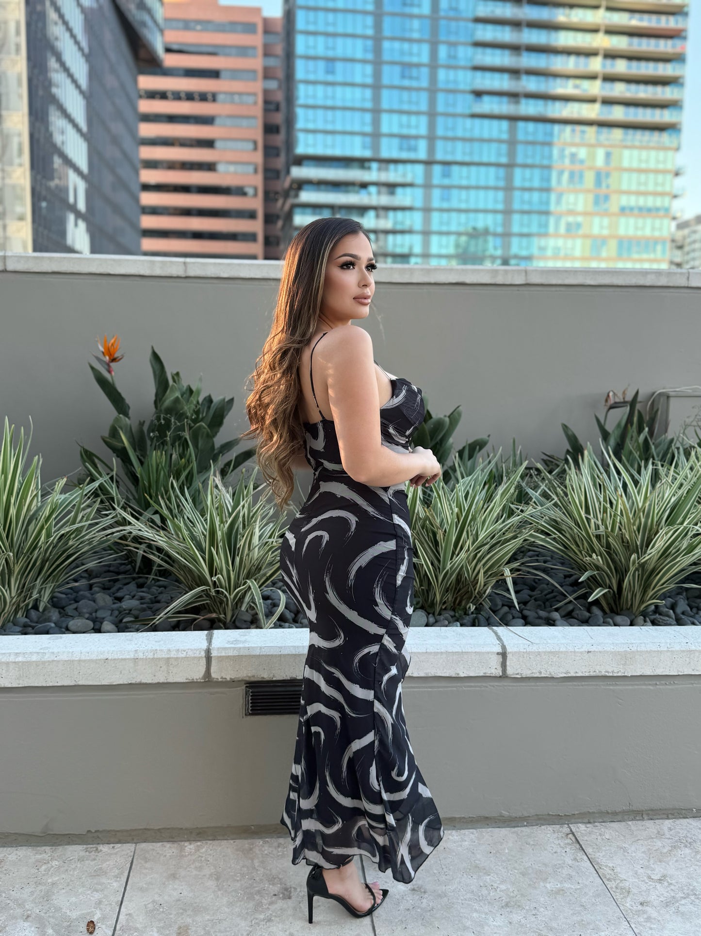 Daisy Dress “Black”