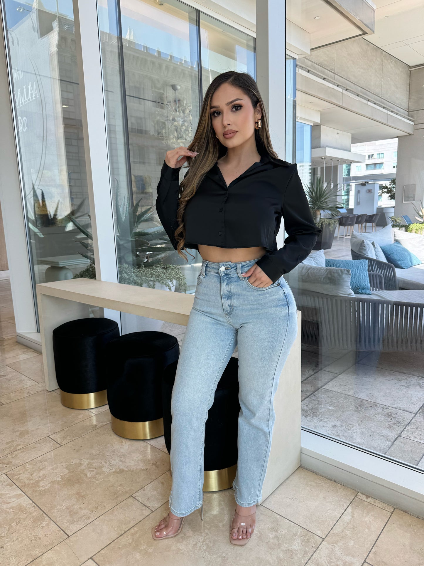 Khloe - Cropped Casual top (Black)